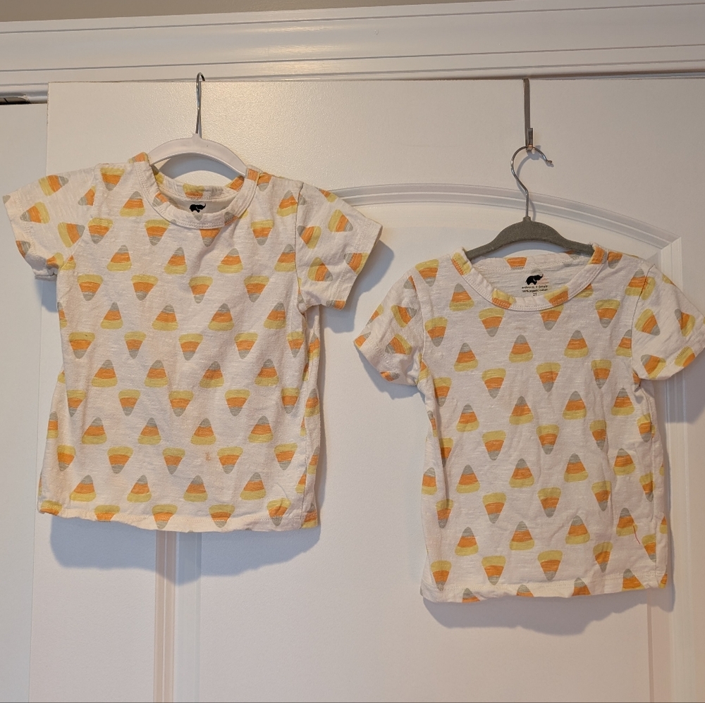 🎃 Set Of 2 Monica & Andy Candy Corn T-shirts